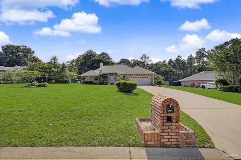 Exterior - 5775 Whispering Woods Dr, Pace, FL 32571 photo 5 of 22