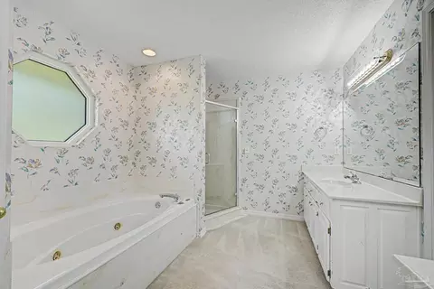 Bath - 5775 Whispering Woods Dr, Pace, FL 32571 photo 5 of 5