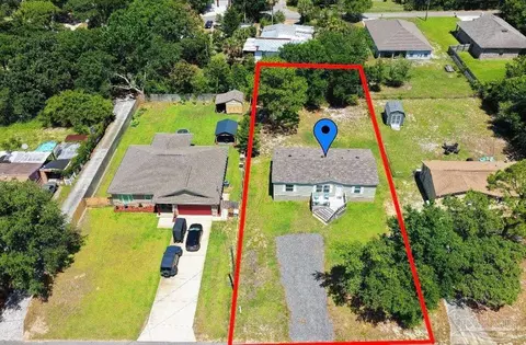 1860 Abercrombie Rd, Gulf Breeze, FL 32563