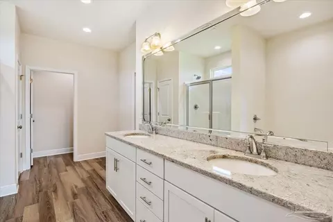 Bath - 9211 Salter Rd, Pace, FL 32571 photo 1 of 5