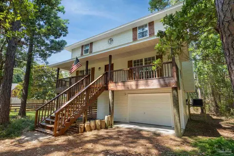 1026 Woodlore Cir, Gulf Breeze, FL 32563