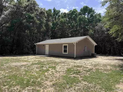 8345 Hickory Hammock Rd, Milton, FL 32583