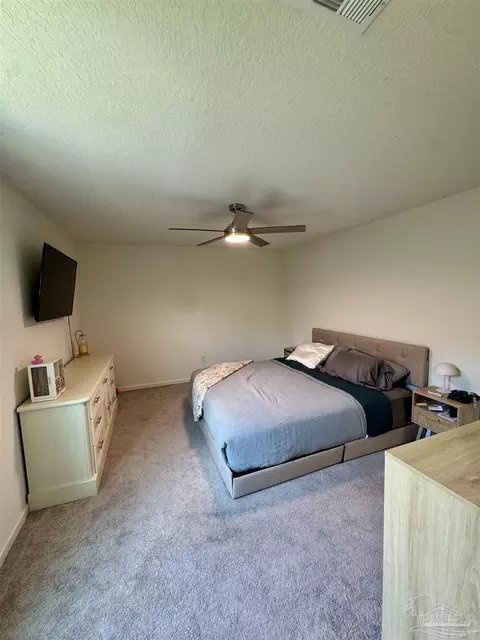 Bedroom - 6433 June Bug Dr, Milton, FL 32583 photo 3 of 3