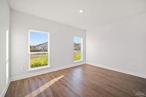 2402 Waterfall St, Pace, FL 32571 photo 5
