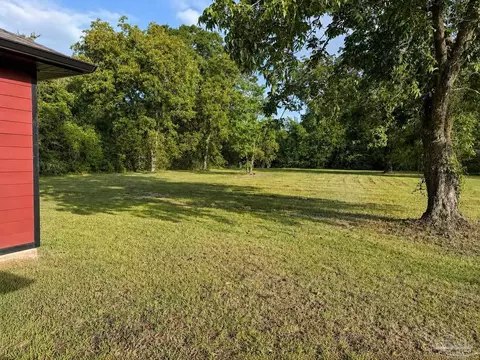 Exterior - 13748 N Hwy 87, Jay, FL 32565 photo 4 of 6