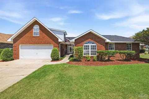 1668 Woodlawn Way, Gulf Breeze, FL 32563