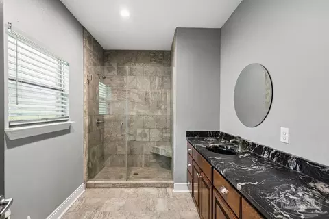 Bath - 4254 Spring St, Jay, FL 32565 photo 3 of 4