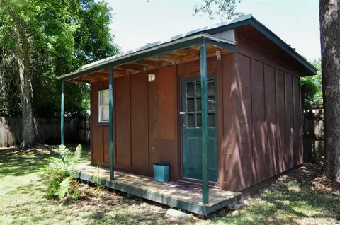 Exterior - 3420 Balaton Ave, Milton, FL 32583 photo 11 of 11