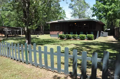 Exterior - 3420 Balaton Ave, Milton, FL 32583 photo 2 of 11