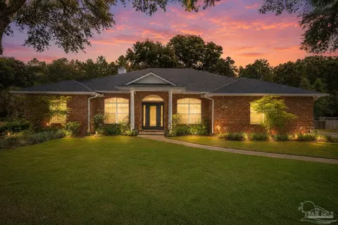 Exterior - 3068 Killarney Dr, Pace, FL 32571 photo 3 of 6