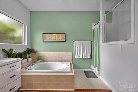 Bath - 3068 Killarney Dr, Pace, FL 32571 photo 2 of 6