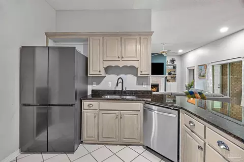 Kitchen - 3068 Killarney Dr, Pace, FL 32571 photo 4 of 4