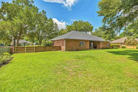 Exterior - 3068 Killarney Dr, Pace, FL 32571 photo 5 of 6