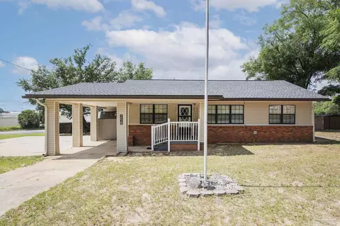 6463 Open Rose Dr, Milton, FL 32570
