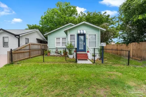 19 N G St, Pensacola, FL 32502