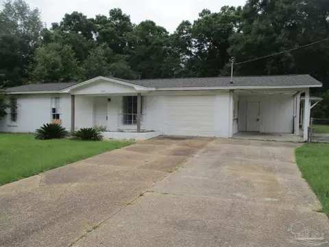 5530 Hamilton Bridge Rd, Milton, FL 32570