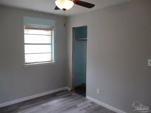 Bedroom - 5530 Hamilton Bridge Rd, Milton, FL 32570 photo 7 of 10