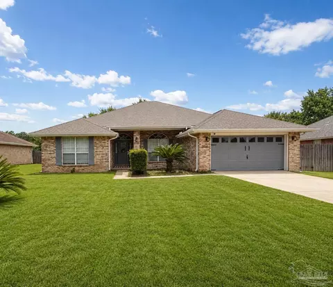 2035 Alfred Blvd, Navarre, FL 32566