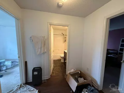 Entry Way - 1044 Aden Ct, Milton, FL 32583 photo 2 of 2