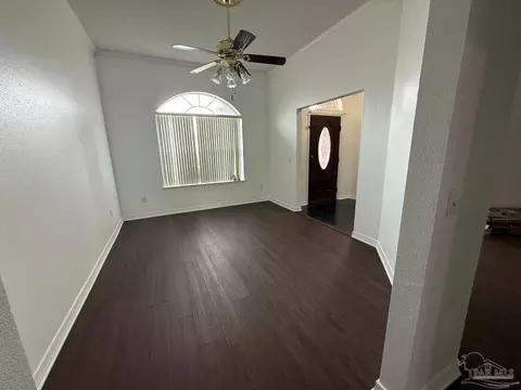 Living - 1044 Aden Ct, Milton, FL 32583 photo 1 of 4