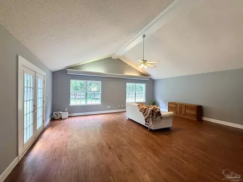Living - 5663 Culpepper Cir, Pace, FL 32571 photo 2 of 4