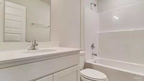 Bath - 9699 Dutton Ln, Milton, FL 32583 photo 1 of 2