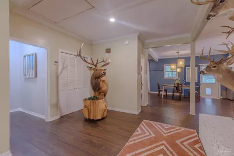 Entry Way - 5049 Guernsey Rd, Pace, FL 32571 photo 2 of 6