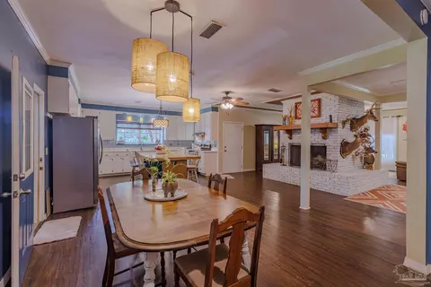 Dining - 5049 Guernsey Rd, Pace, FL 32571 photo 3 of 3