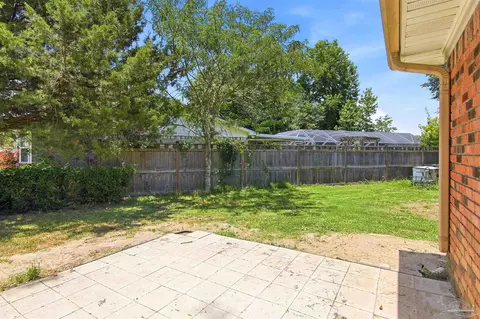 Exterior - 5649 Dove Dr, Pace, FL 32571 photo 4 of 17