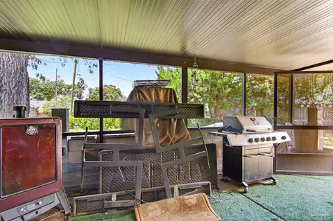 Exterior - 5649 Dove Dr, Pace, FL 32571 photo 3 of 17