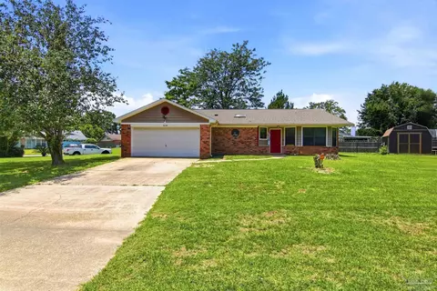 5649 Dove Dr, Pace, FL 32571