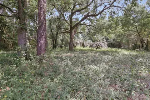 1512 E Burgess Rd, Pensacola, FL 32504