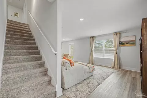 Entry Way - 4915 Valor Ct, Pace, FL 32571 photo 5 of 9