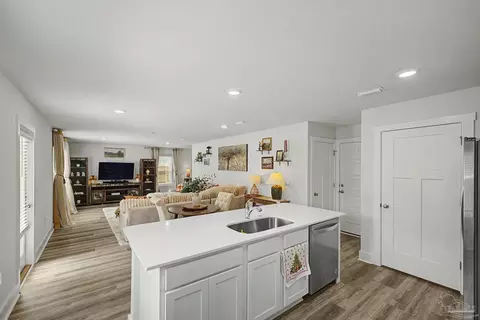 Kitchen - 4915 Valor Ct, Pace, FL 32571 photo 1 of 7