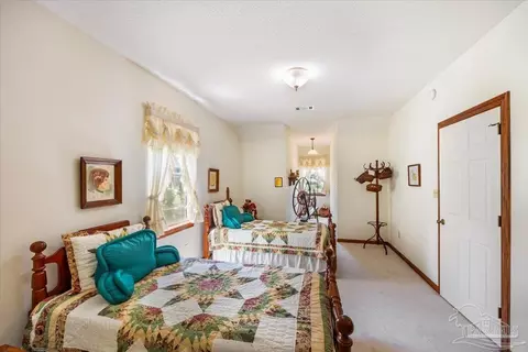 Bedroom - 5875 Hogans Aly, Milton, FL 32570 photo 3 of 8