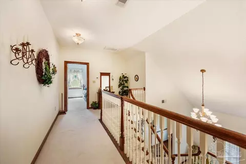 Entry Way - 5875 Hogans Aly, Milton, FL 32570 photo 13 of 15