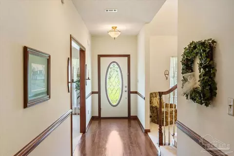 Entry Way - 5875 Hogans Aly, Milton, FL 32570 photo 1 of 15