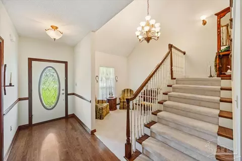 Entry Way - 5875 Hogans Aly, Milton, FL 32570 photo 2 of 15