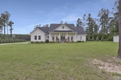9051 Sage Forest Ln, Pace, FL 32571