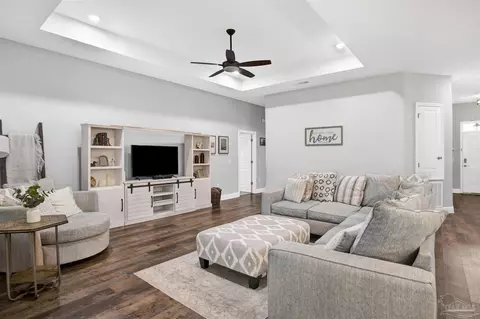 Living - 1567 Hollow Point Dr, Cantonment, FL 32533 photo 2 of 3