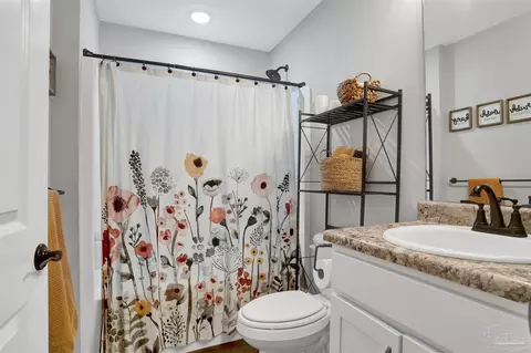 Bath - 1567 Hollow Point Dr, Cantonment, FL 32533 photo 1 of 4