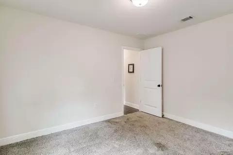 Bedroom - 5149 Peach Dr, Pace, FL 32571 photo 10 of 11