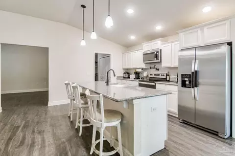Kitchen - 5149 Peach Dr, Pace, FL 32571 photo 4 of 4