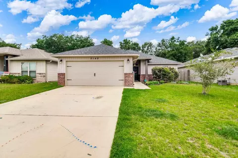 Exterior - 5149 Peach Dr, Pace, FL 32571 photo 3 of 14