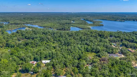 7349 Johnson Rd, Milton, FL 32583 photo 10