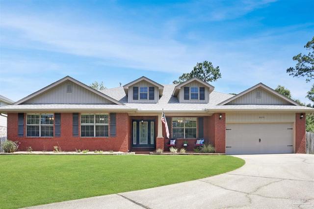 8678 Reagan Dr, Pensacola, FL 32506