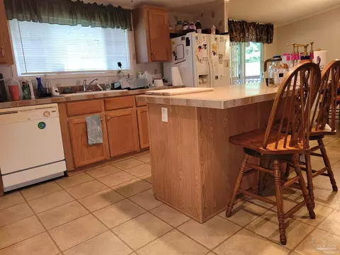 2542 Purdue Rd, Mcdavid, FL 32568 photo 12