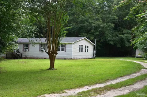 2542 Purdue Rd, Mcdavid, FL 32568 photo 3