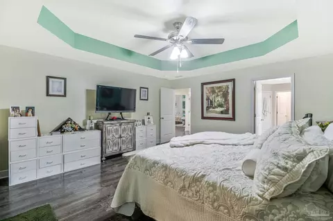 Bedroom - 5595 Cane Syrup Cir, Pace, FL 32571 photo 2 of 7