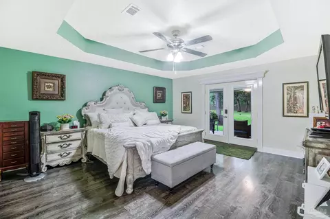 Bedroom - 5595 Cane Syrup Cir, Pace, FL 32571 photo 4 of 7
